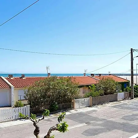 فندق A 50m De La Plage, 2 Chambres, 1 Balcon, Quartier Du Port Tranquille - Fr-1-229d-77 3*