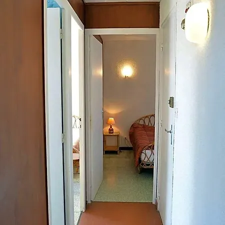 فندق A 50m De La Plage, 2 Chambres, 1 Balcon, Quartier Du Port Tranquille - Fr-1-229d-77 3*