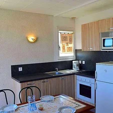 فندق A 50m De La Plage, 2 Chambres, 1 Balcon, Quartier Du Port Tranquille - Fr-1-229d-77 ناربون بلاج